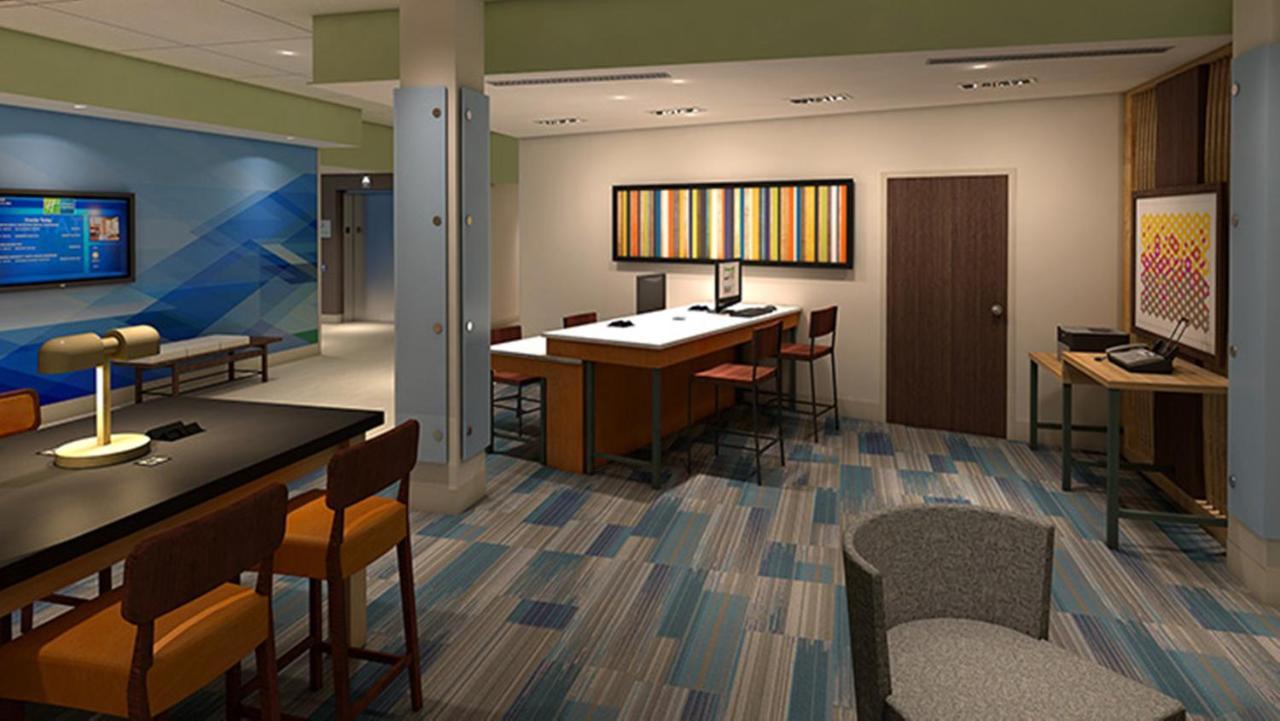 Holiday Inn Express & Suites - Stafford Nw - Sugar Land By Ihg Exterior photo